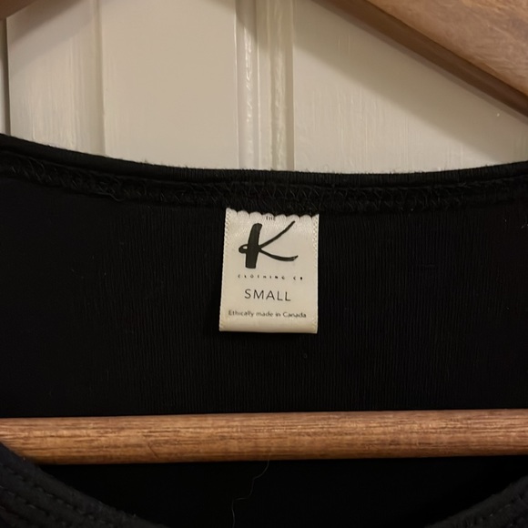 Kindred Studio / Dwelling Apparel Verity Top XS and S - Picture 8 of 9